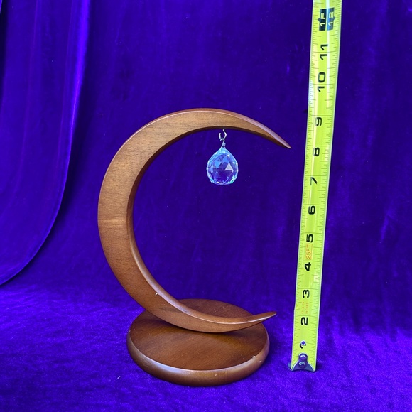 Vintage wooden moon decor - Picture 3 of 9